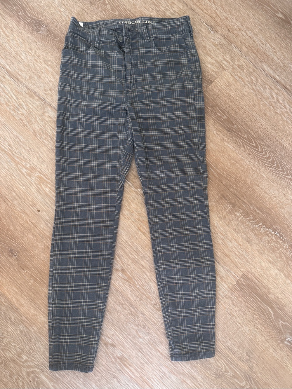 American Eagle Stretch Plaid Pants in Navy and Tan